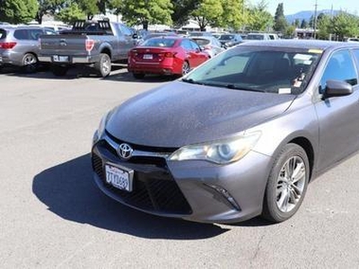 2017 Toyota Camry for Sale in Co Bluffs, Iowa