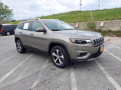 2020 Jeep Cherokee for Sale in Co Bluffs, Iowa