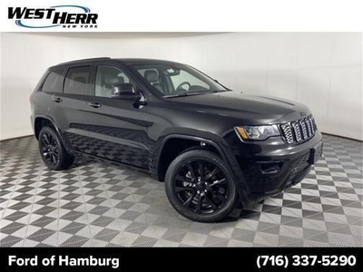 2020 Jeep Grand Cherokee for Sale in Co Bluffs, Iowa