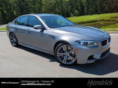 2015 BMW M5 for Sale in Northwoods, Illinois
