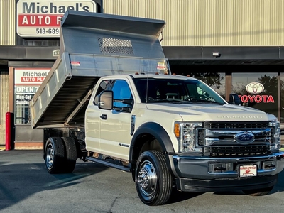 2017 Ford F-550 Chassis XLT