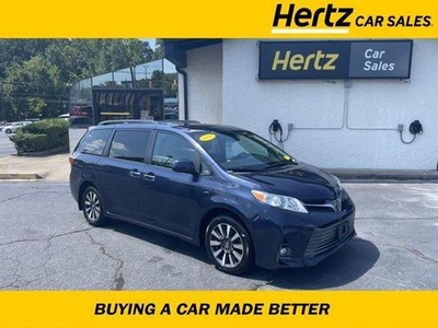 2019 Toyota Sienna for Sale in Chicago, Illinois