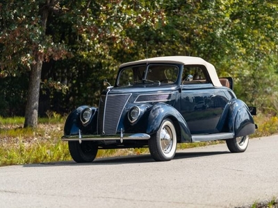 1937 Ford Deluxe Convertible