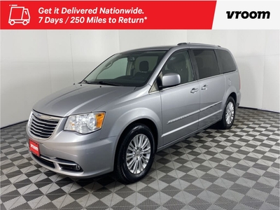 2015 Chrysler Town & Country