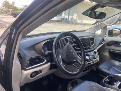 2018 Chrysler Town & Country Touring in Fort Lauderdale, FL