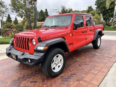 FOR SALE: 2020 Jeep Gladiator $34,995 USD