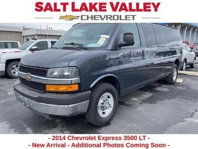 2014 Chevrolet Express 3500 for Sale in Co Bluffs, Iowa