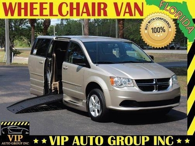 2014 Dodge Grand Caravan for Sale in Saint Louis, Missouri