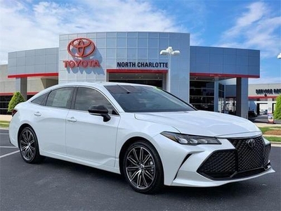 2019 Toyota Avalon for Sale in Chicago, Illinois