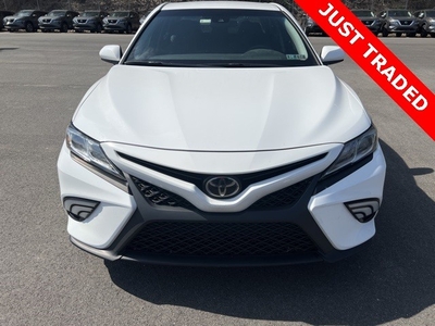 Used 2018 Toyota Camry SE FWD