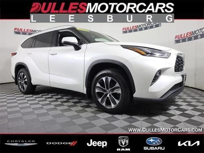 2021 Toyota Highlander for Sale in Co Bluffs, Iowa