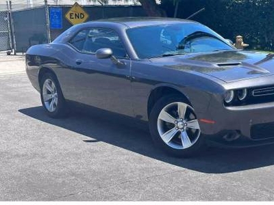 Dodge Challenger 3.6L V-6 Gas