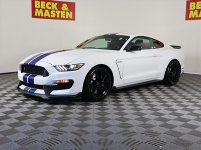 Pre-Owned 2017 Ford Mustang Shelby GT350