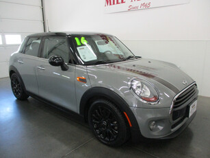 2016 MINI Cooper