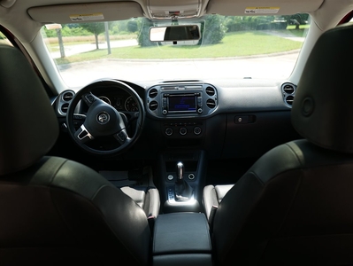 2015 Volkswagen Tiguan SE in Hiram, GA