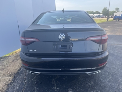 2021 Volkswagen Jetta R-Line in Effingham, IL