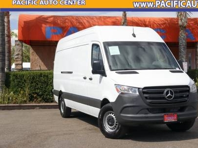 Mercedes-Benz Sprinter Cargo Van 2.0L Inline-4 Gas Turbocharged