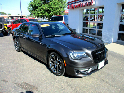 2018 Chrysler 300