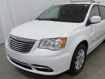 2014 Chrysler Town & Country for Sale in Wheaton, Illinois