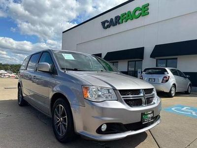 2017 Dodge Grand Caravan for Sale in Wheaton, Illinois