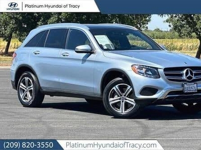 2018 Mercedes-Benz GLC 300 for Sale in Secaucus, New Jersey