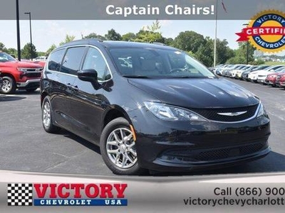 2021 Chrysler Voyager for Sale in Chicago, Illinois