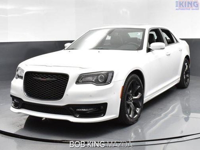 2022 Chrysler 300 for Sale in Chicago, Illinois