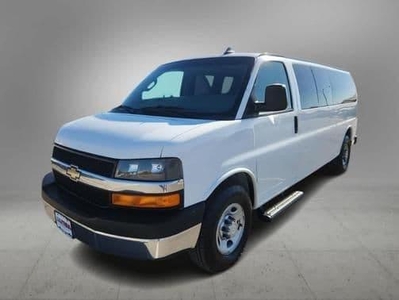 2017 Chevrolet Express 3500 for Sale in Northwoods, Illinois