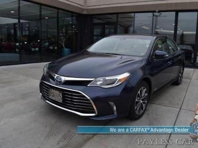 2017 Toyota Avalon Hybrid for Sale in East Millstone, New Jersey
