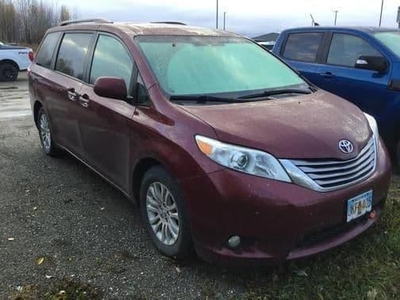 2017 Toyota Sienna for Sale in East Millstone, New Jersey