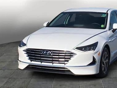 2020 Hyundai Sonata Hybrid for Sale in Northwoods, Illinois