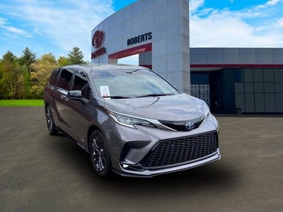 2021 Toyota Sienna for Sale in Denver, Colorado