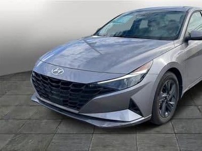2022 Hyundai Elantra for Sale in Northwoods, Illinois