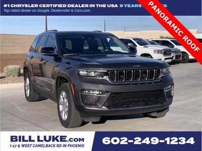 PRE-OWNED 2022 JEEP GRAND CHEROKEE LIMITED WITH NAVIGATION & 4WD