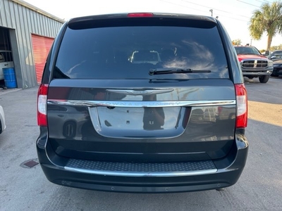2012 Chrysler Town & Country Touring-L in Clearwater, FL