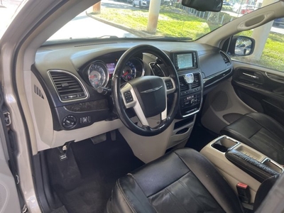 2014 Chrysler Town & Country Touring in Fort Lauderdale, FL