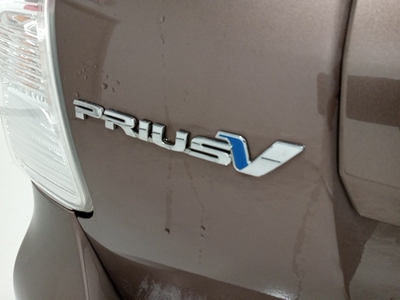 2017 Toyota Prius v Two in Fairfield, OH