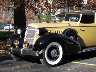 1935 Cadillac Fleetwood Town Cabriolet For Sale
