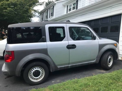 2003 Honda Element (4Cyl). AWD. 1 OWNER. W/Records $5,700