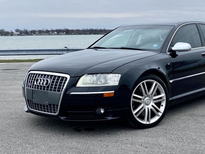 2007 Audi S8 Sedan For Sale