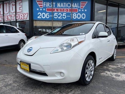 2013 Nissan LEAF for Sale in Northwoods, Illinois