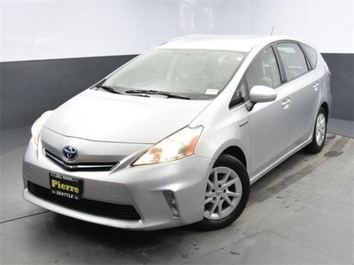 2013 Toyota Prius v for Sale in Denver, Colorado