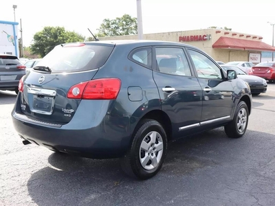 2014 Nissan Rogue Select S in ,