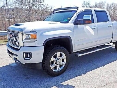 2019 GMC Sierra 2500HD for Sale in Chicago, Illinois