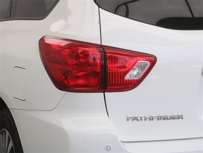 2020 Nissan Pathfinder SL in Montclair, CA