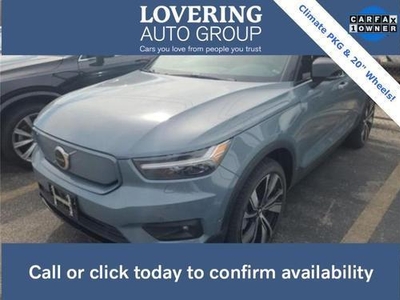 2022 Volvo XC40 Recharge Pure Electric for Sale in Chicago, Illinois