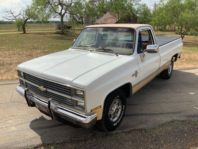 FOR SALE: 1984 Chevrolet C/K 10 Series $23,500 USD
