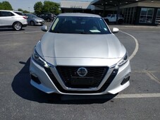 2021 Nissan Altima 2.5 SV in Indianapolis, IN