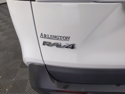 2021 Toyota RAV4 XLE in Jacksonville, FL