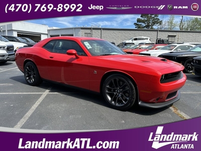 New 2023 Dodge Challenger R/T Scat Pack w/ Plus Package